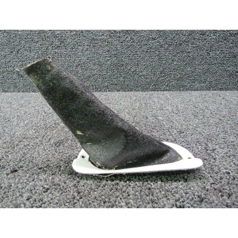 0543027-5 / 0543026-1 Cessna 172S Steering Boot Assy LH