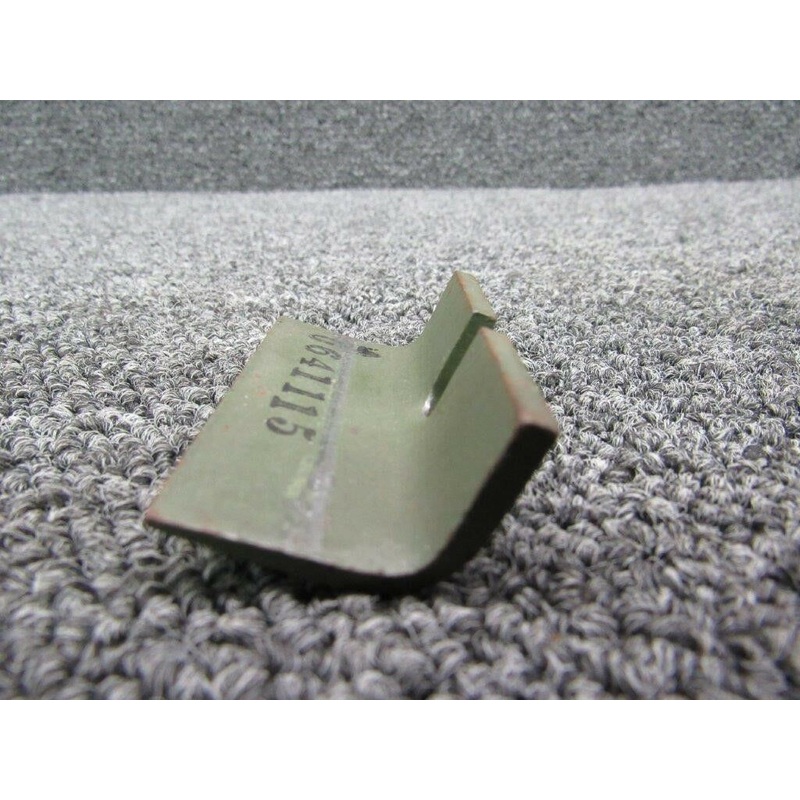 0641115 Cessna 305A L-19 Wedge Landing Gear