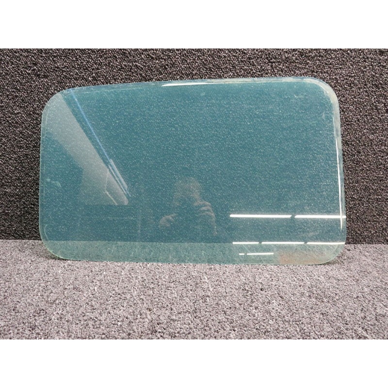 0700112-3 Cessna 180 / 185 Window Side Clear