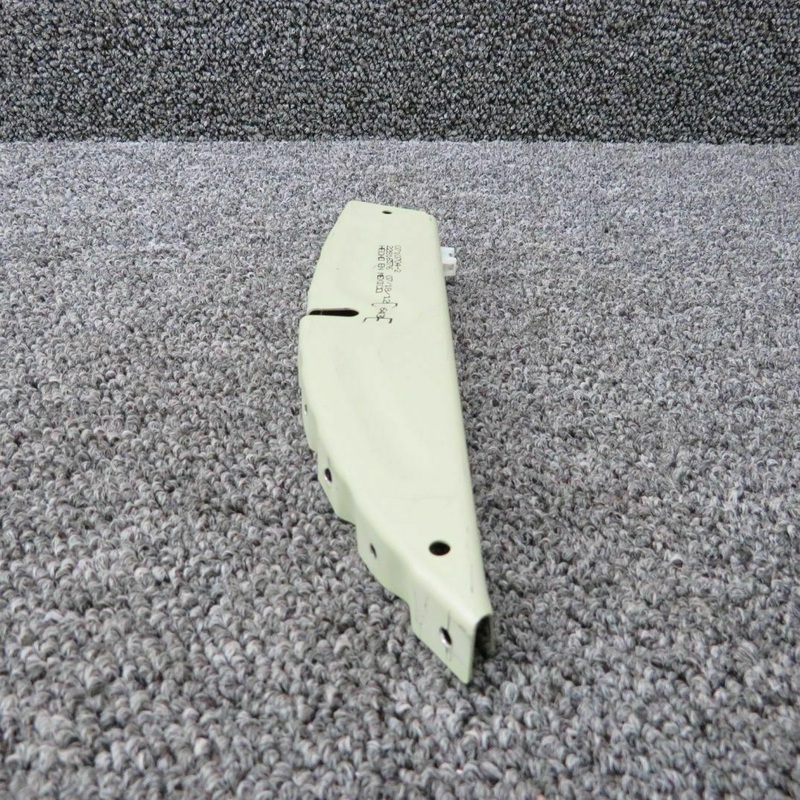 0710704-2 Cessna 182T Bulkhead Stab RH