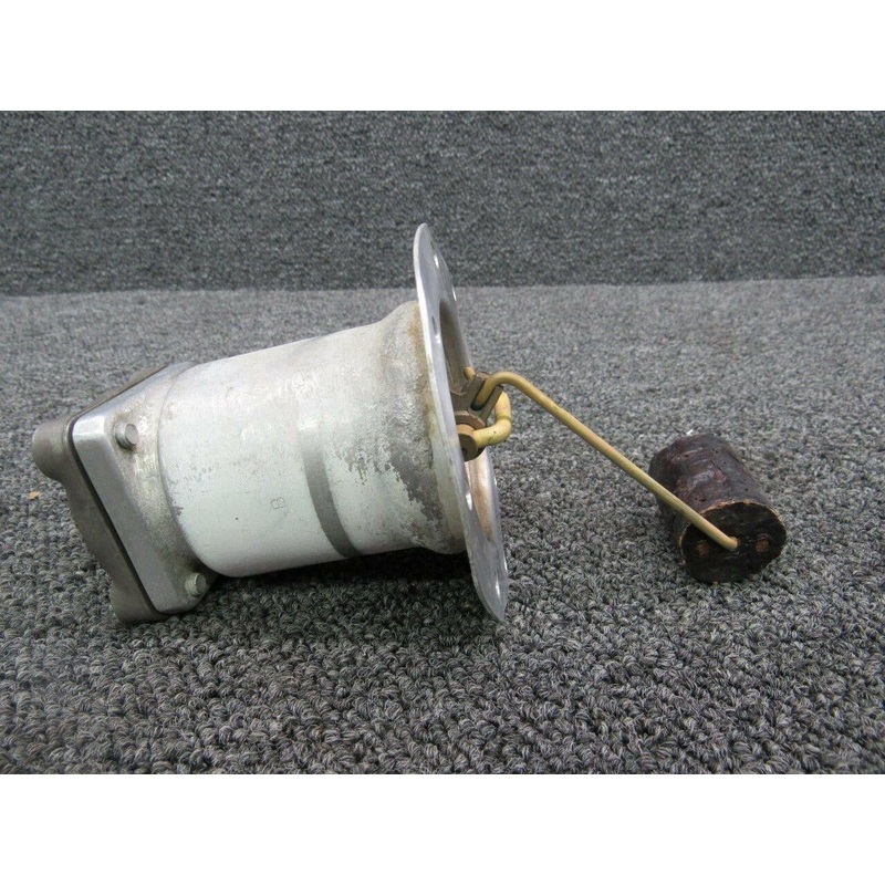 0422006-2 / 0722011-1 Cessna 180 Gauge Fuel Tank W/ Adapter