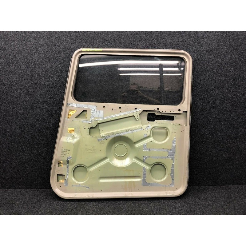 0517001-40 Cessna 172S Cabin Door Assy RH