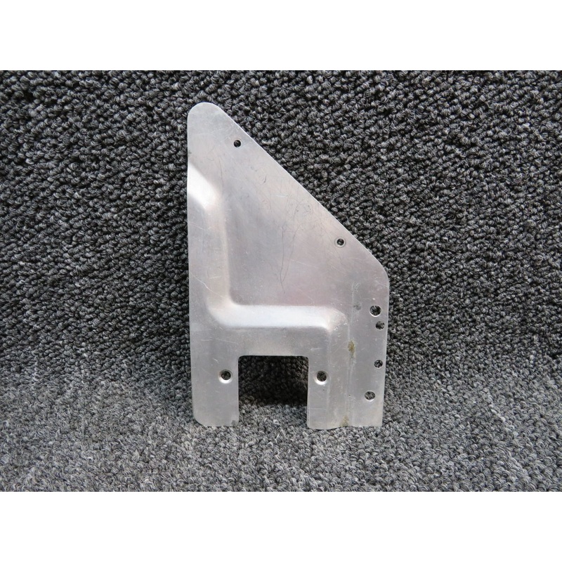 0413388-3 Cessna 150L Handle Plate Assembly LH