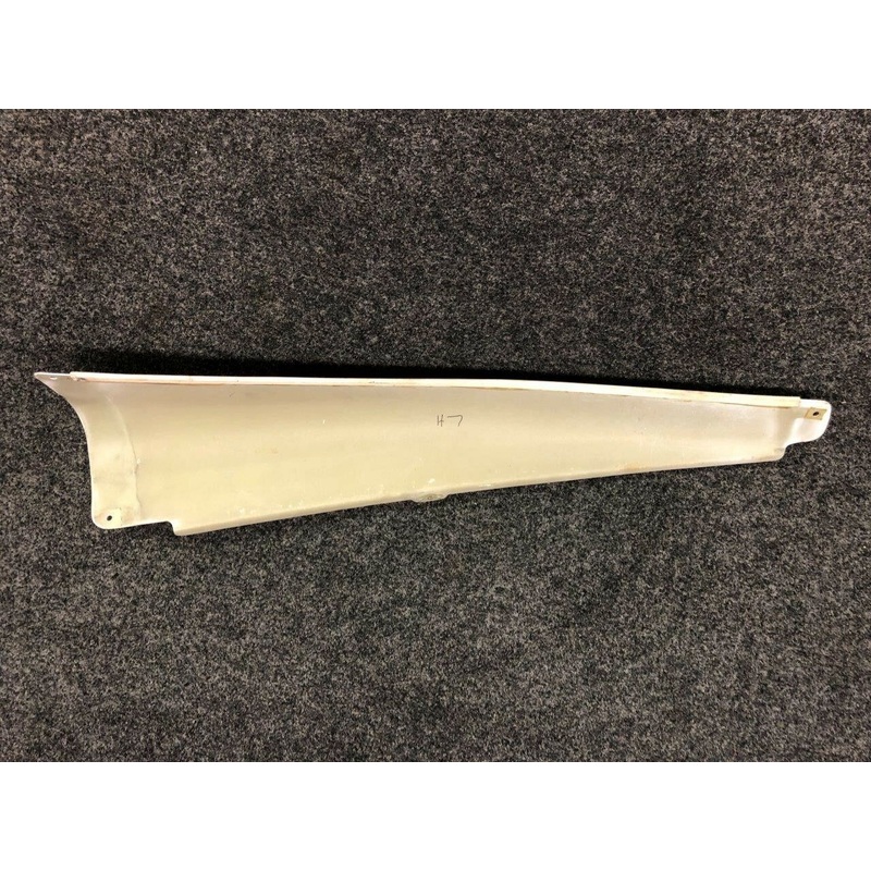 0530010-5 (FSO: 0530010-11) Cessna 172S Fairing Upper Stabilizer LH