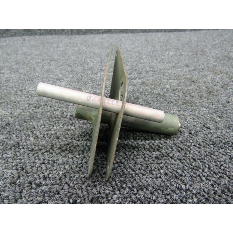0660244-2 Cessna 305A L-19 RH Bellcrank Aileron
